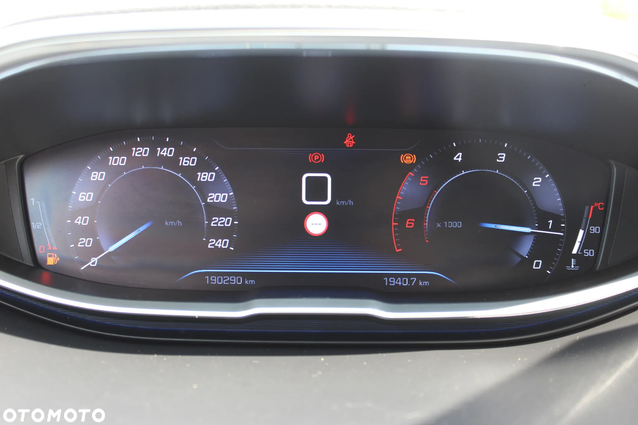 Peugeot 3008 1.6 BlueHDi Style S&S - 13