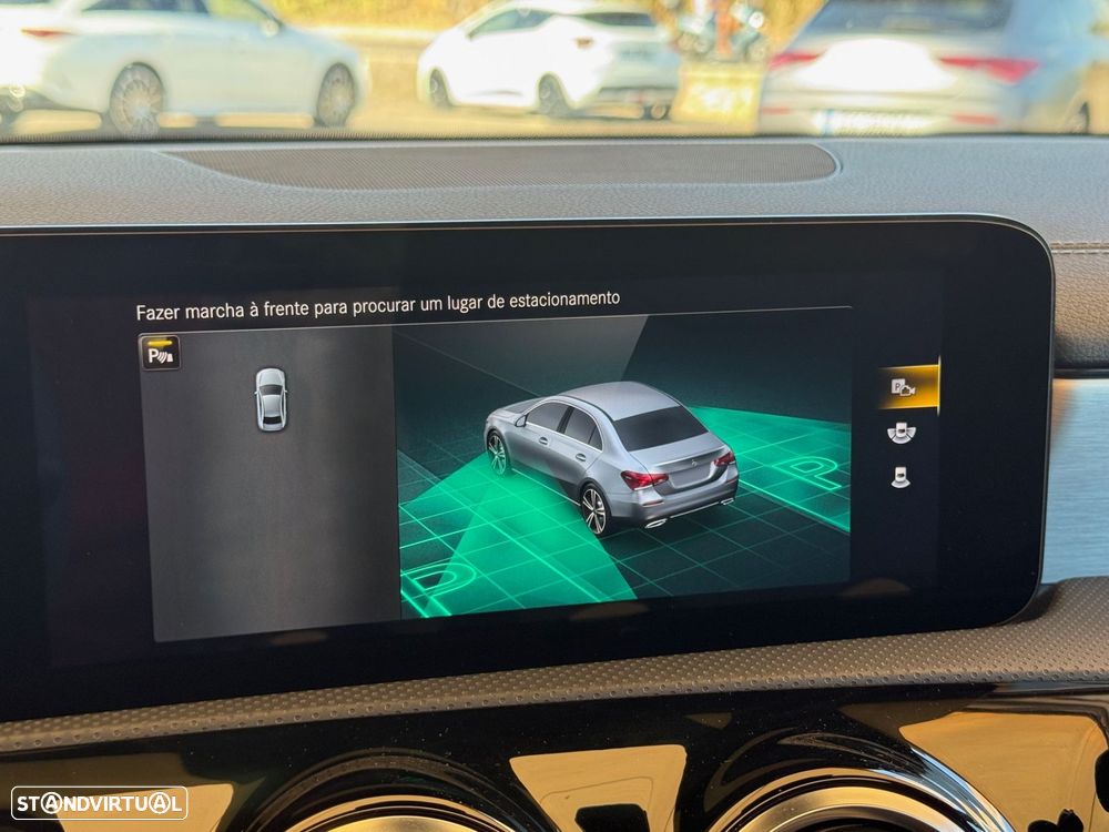 Mercedes-Benz A 250 Limousine e 8G-DCT AMG Line Advanced Plus - 22