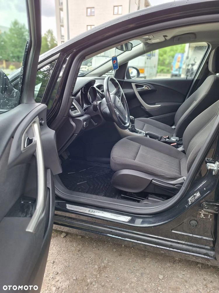 Opel Astra 1.6 Enjoy - 11