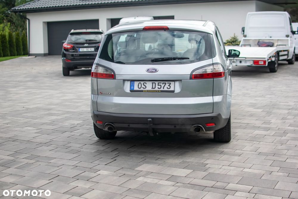 Ford S-Max - 30