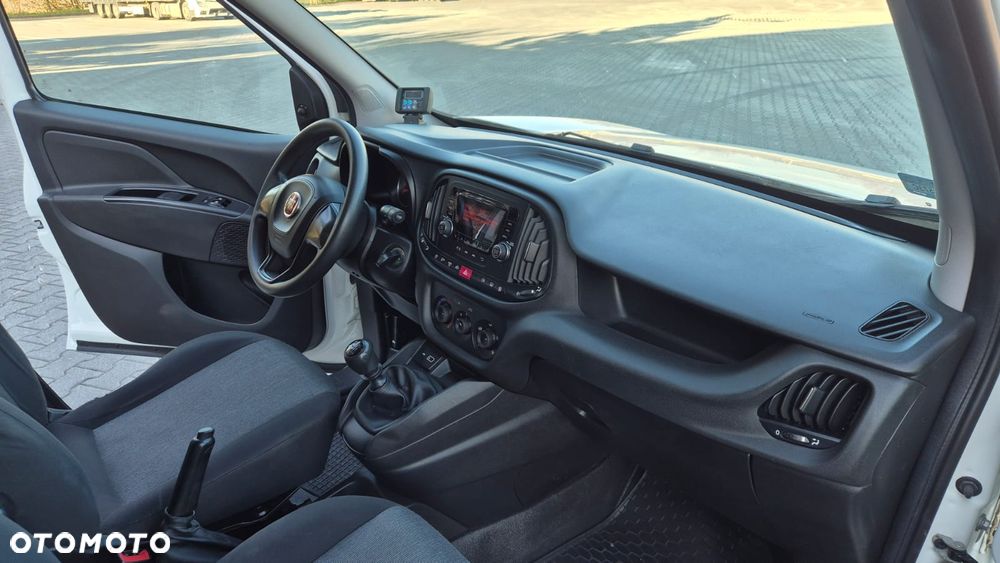 Fiat Doblo - 22