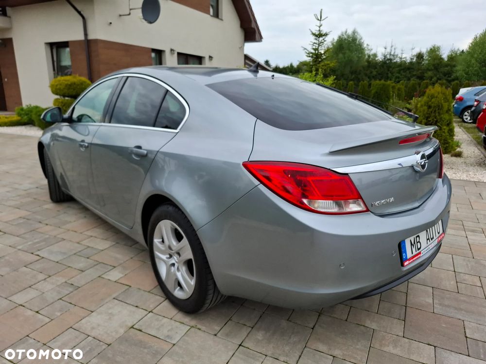 Opel Insignia 1.8 Design Edition - 15