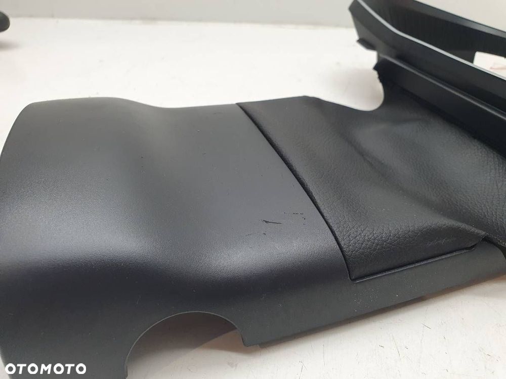 OBUDOWA RAMKA LICZNIKA SKODA OCTAVIA IV 5E3858565 - 7