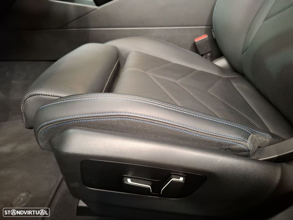 BMW 530 e Pack Desportivo M - 15