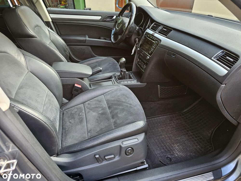 Skoda Superb - 23
