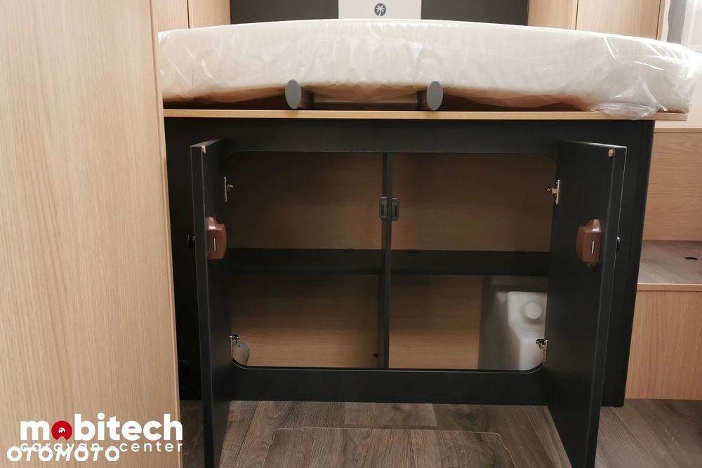 Sunlight T 690L - 22