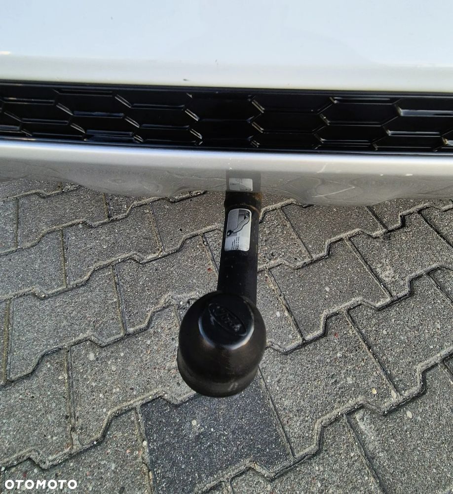 Ford Kuga 1.5 EcoBoost 2x4 Titanium - 14