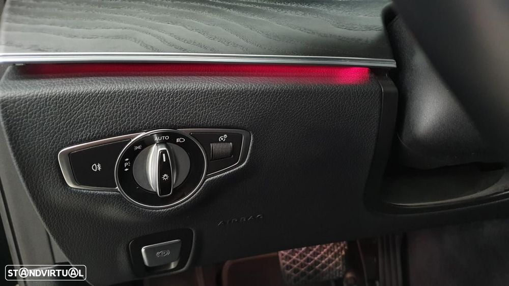 Mercedes-Benz E 300 de Avantgarde - 23