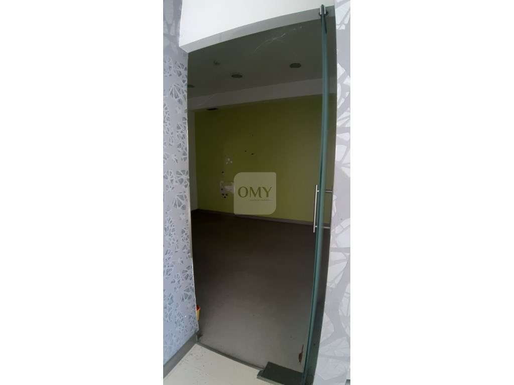 Retoma Bancária | Loja no Centro da Cidade de Valpaços - Grande imagem: 5/27