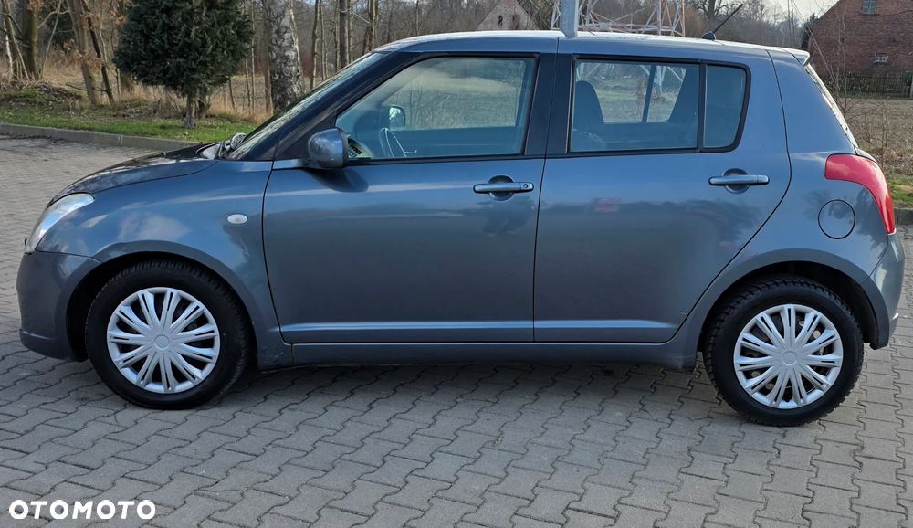 Suzuki Swift - 7