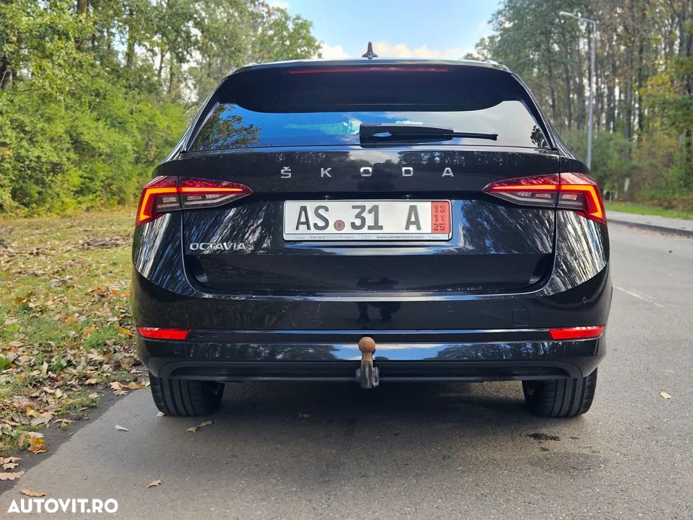 Skoda Octavia Combi 2.0 TDI DSG First Edition - 4