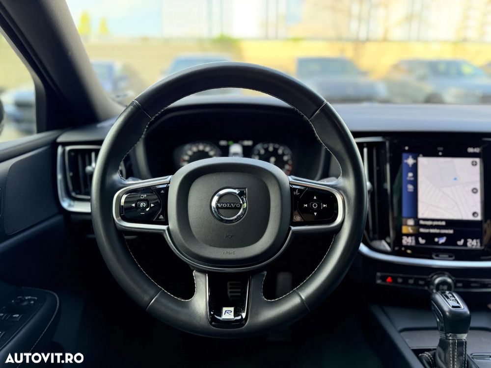 Volvo S60 T4 Geartronic RDesign - 13