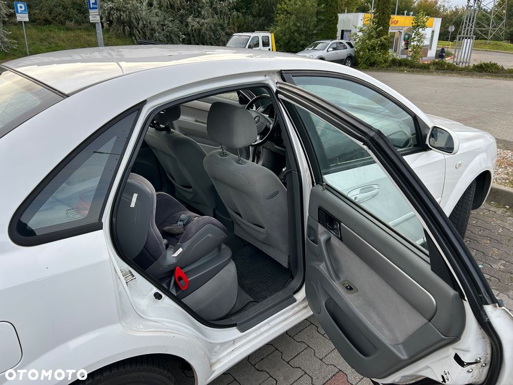 Chevrolet Lacetti 2.0 TCDi Premium - 10