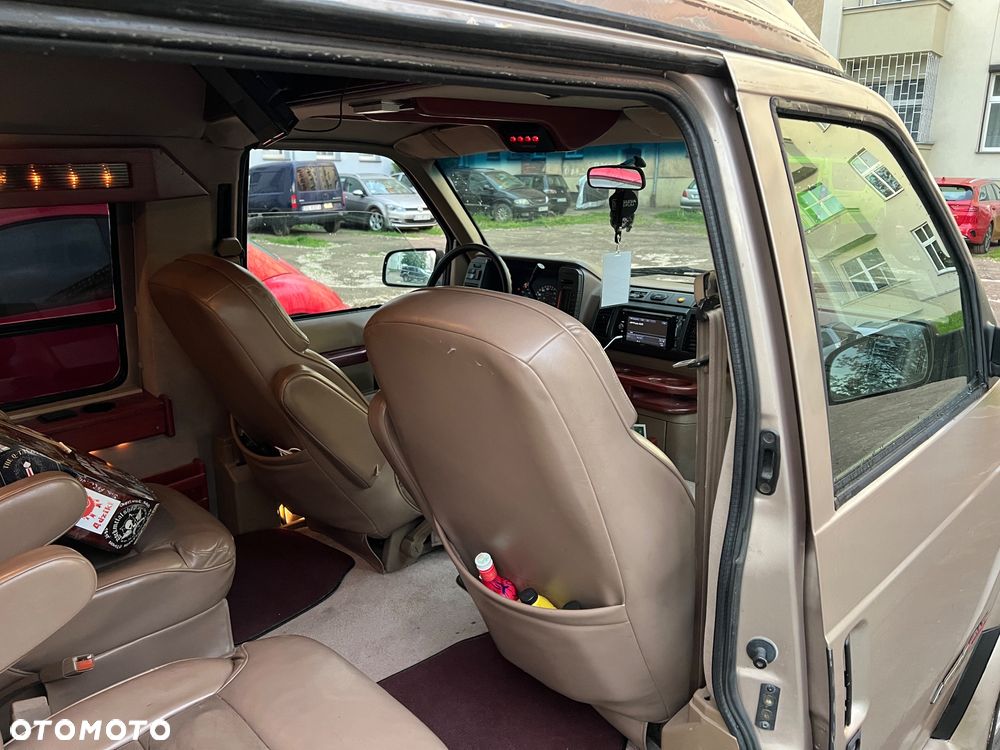 Chevrolet Astro 4.3i V6 - 15