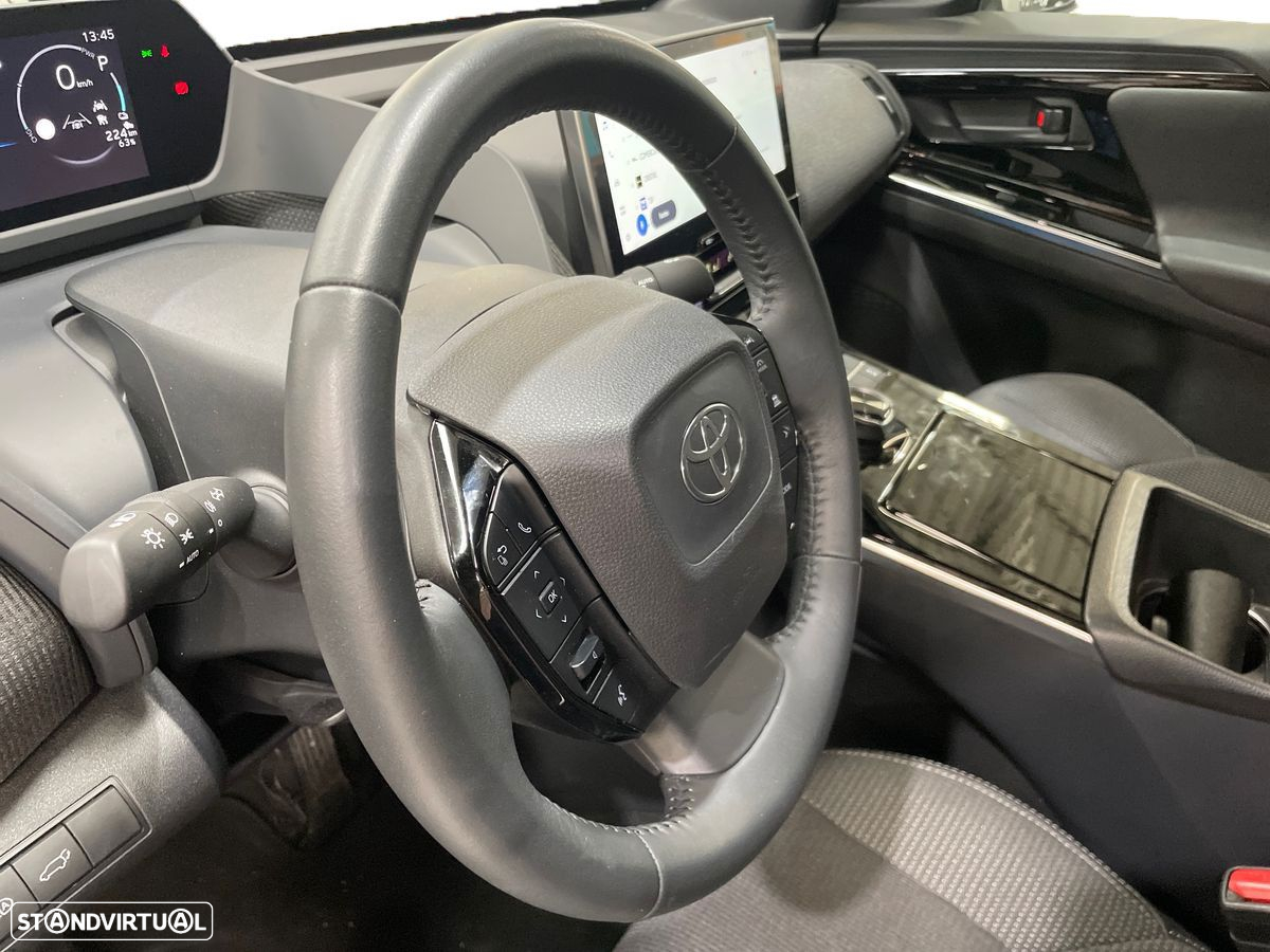 Toyota bZ4X 71,4 kWh Premium - 9