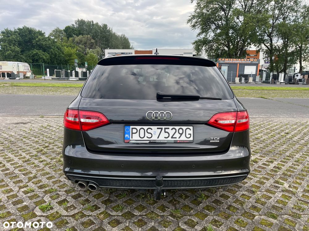 Audi A4 Avant 2.0 TDI DPF quattro S line Sportpaket - 7