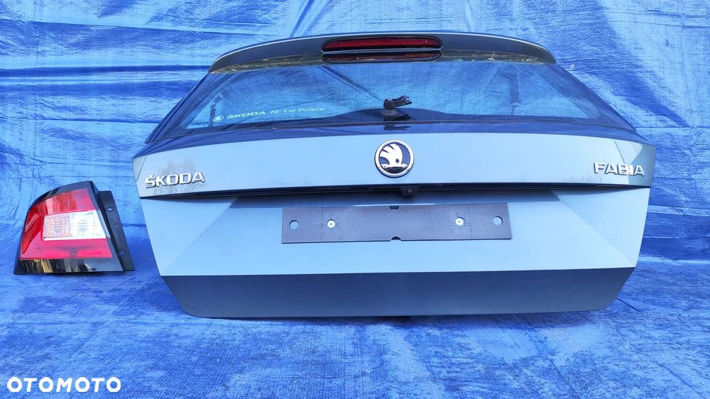 KLAPA KAMERA COFANIA ZDERZAK CZUJNIKI PDC PAS TYLNY WZMOCNIENIE BELKA LAMPA LEWY TYŁ KOMPLETNY ZESTAW DUPA ORYGINALNY LAKIER LF7Y SKODA FABIA III 3 6V LIFT HB 5D - 16