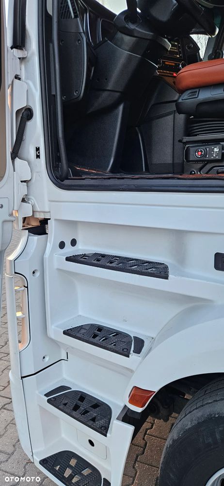 Mercedes-Benz Actros 1851 - 9