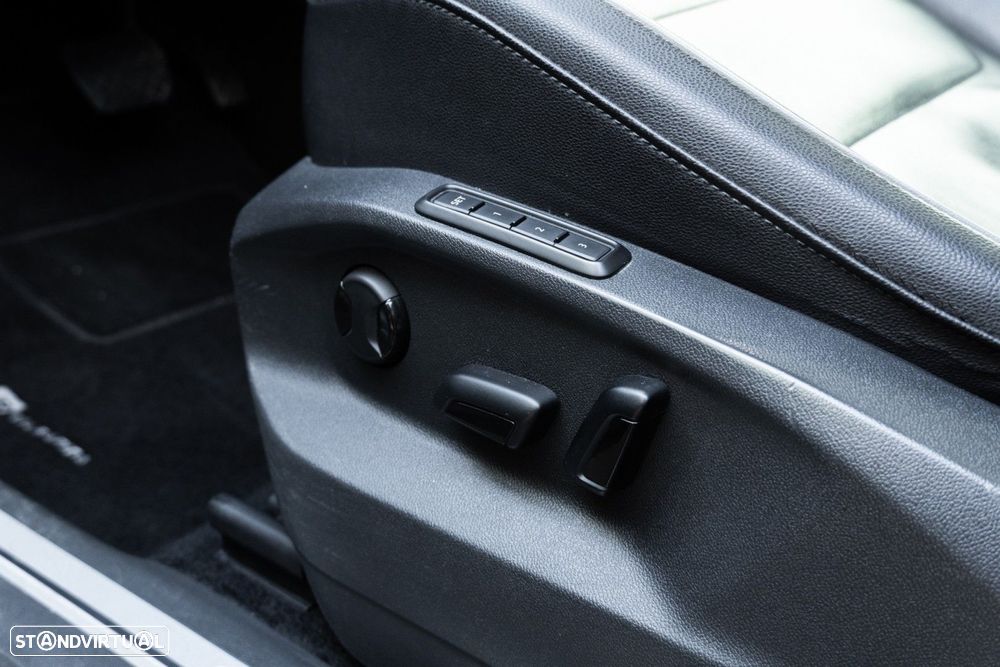 VW Tiguan 2.0 TDI Highline DSG - 31