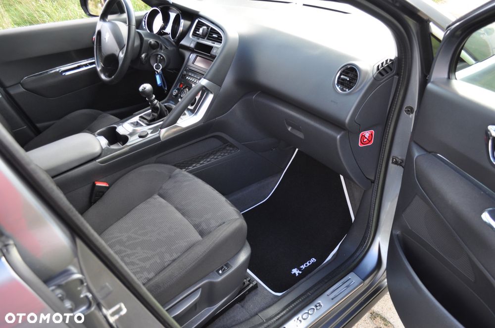 Peugeot 3008 - 10