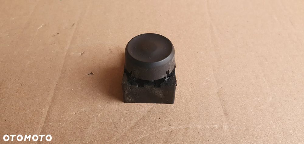 Panel przełącznik regulacji fotela kierowcy lewy Opel Insignia A 13285104 - 2