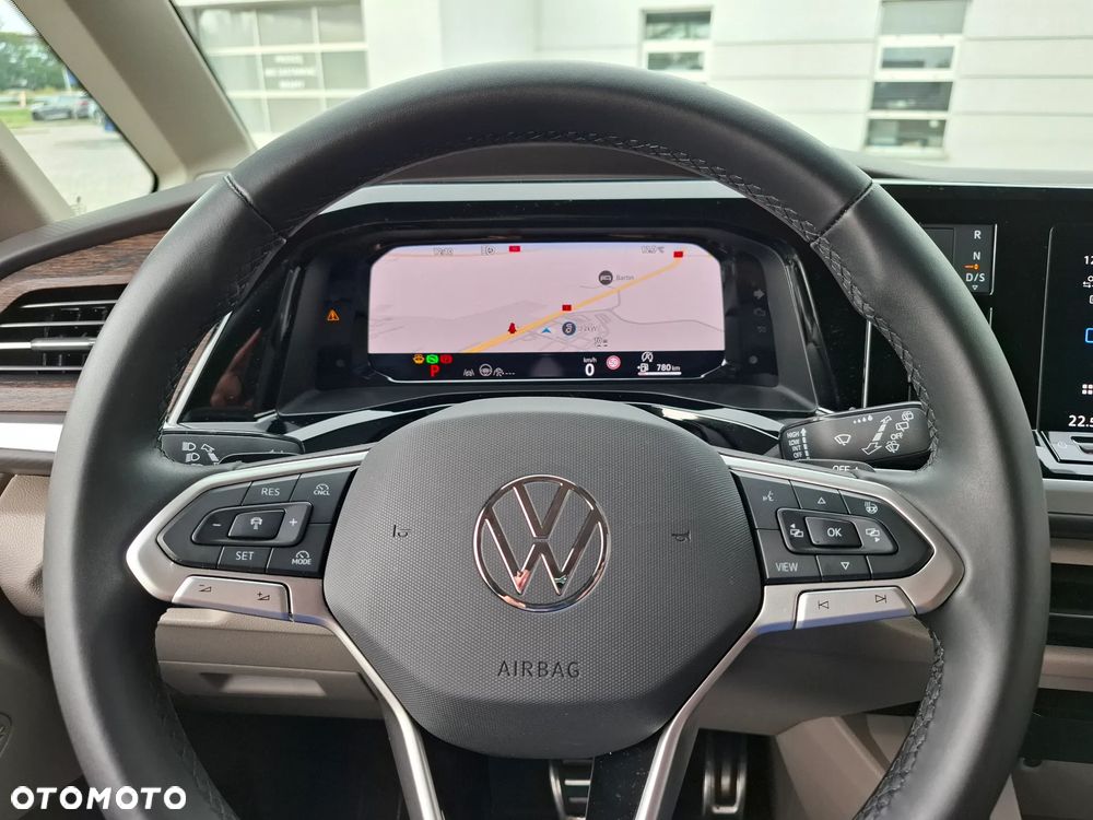 Volkswagen Multivan 2.0 TDI L2 Style DSG - 29