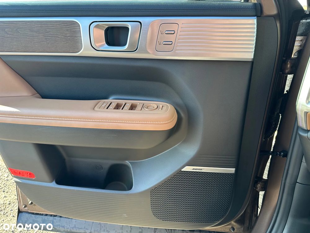 Hyundai Santa Fe - 3