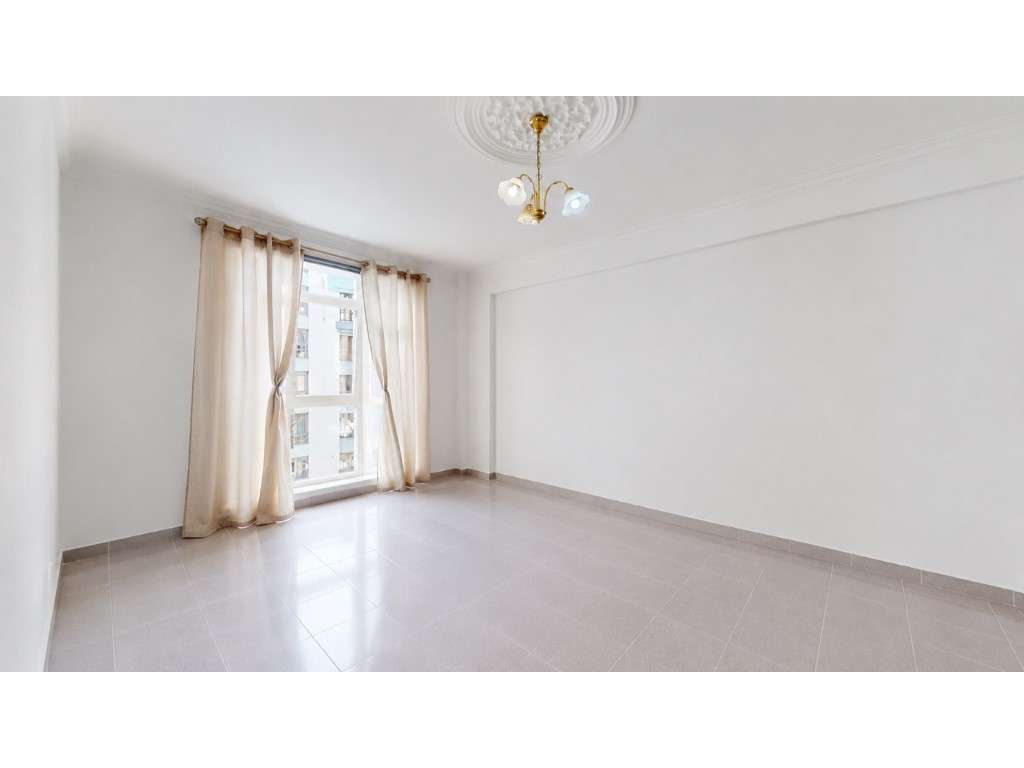 Apartamento T3 Tapada das Mercês - Grande imagem: 2/20