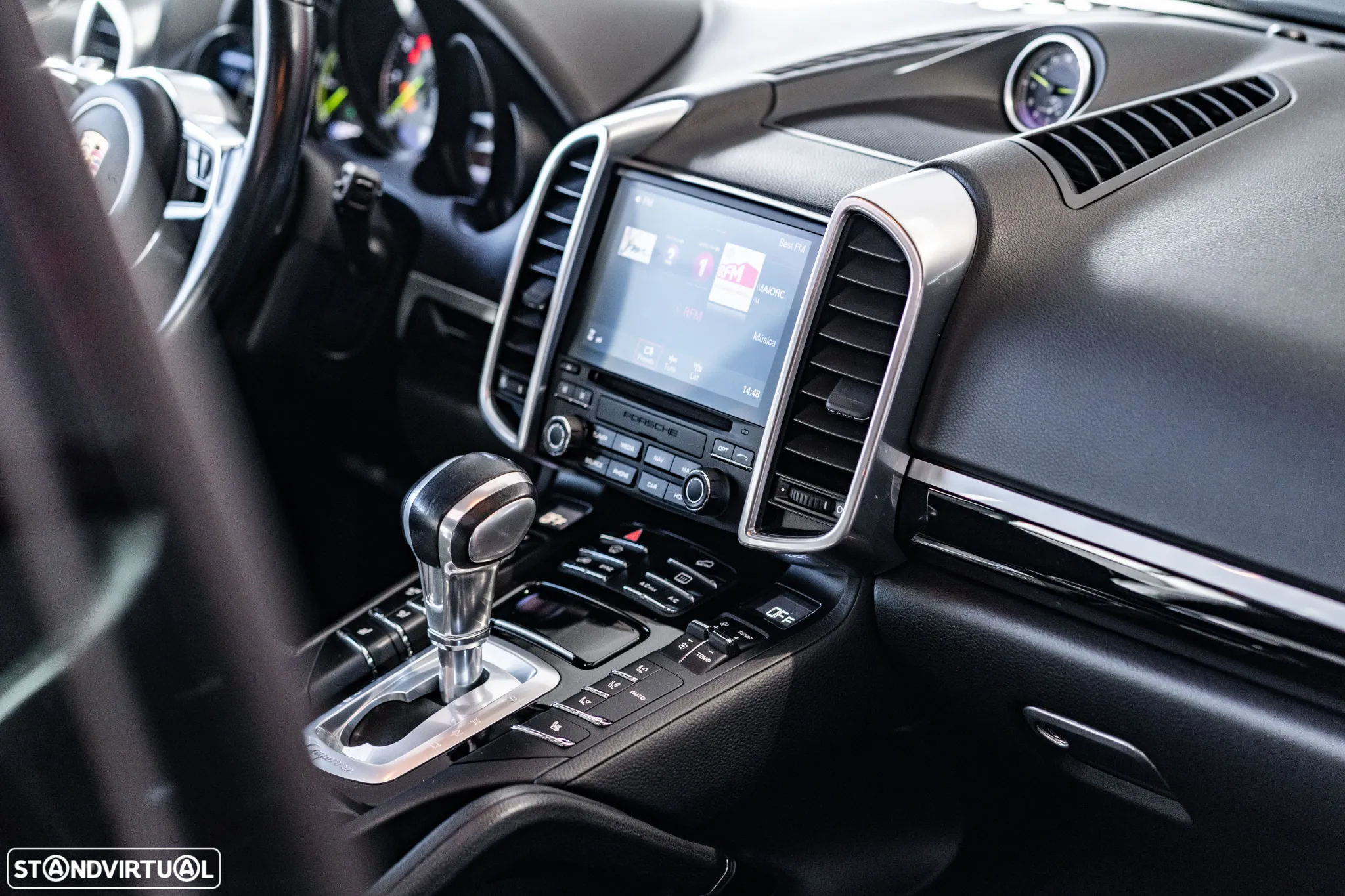 Porsche Cayenne S E-Hybrid Platinum Edition - 12