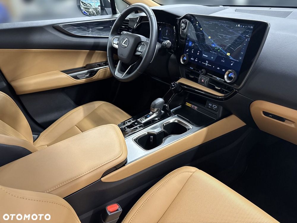 Lexus NX 350h Prestige AWD - 25