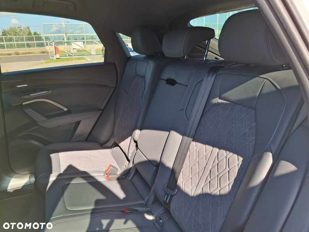 Audi SQ5 Sportback - 23