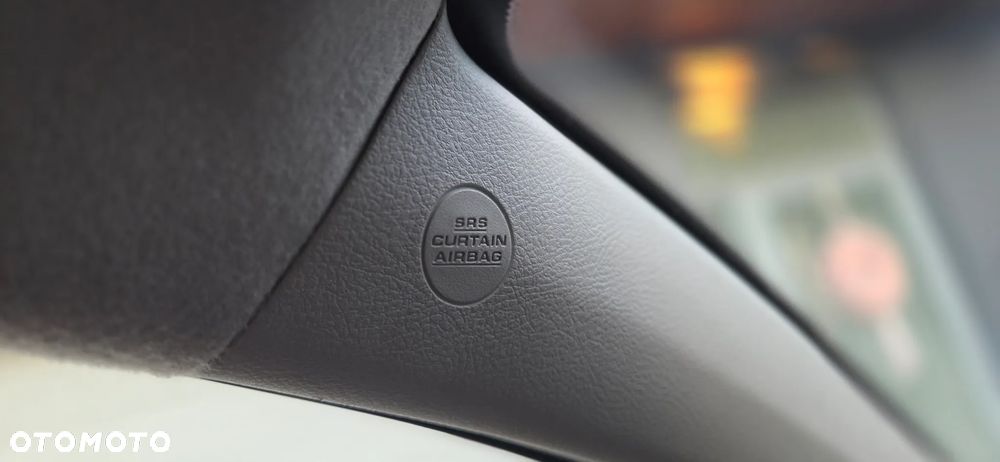 Toyota Yaris Hybrid 100 Active EU6 - 7