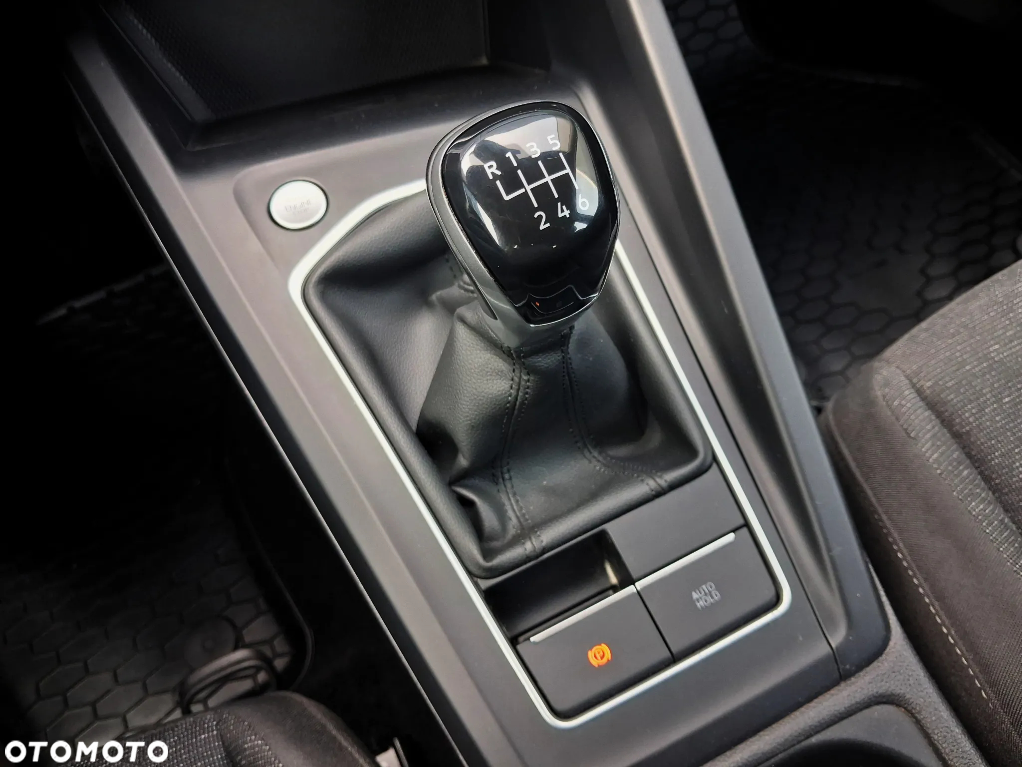 Volkswagen Golf VIII 1.0 TSI Life - 18