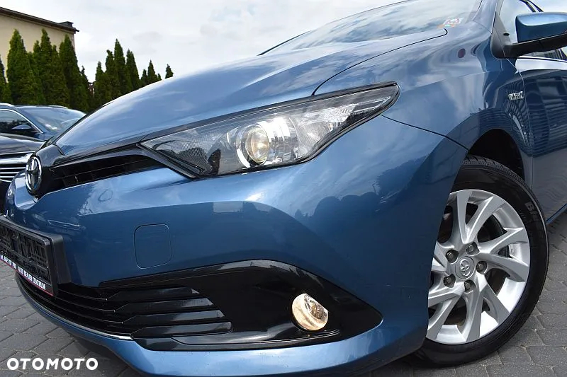 Toyota Auris 1.8 VVT-i Hybrid Automatik Touring Sports Executive - 31