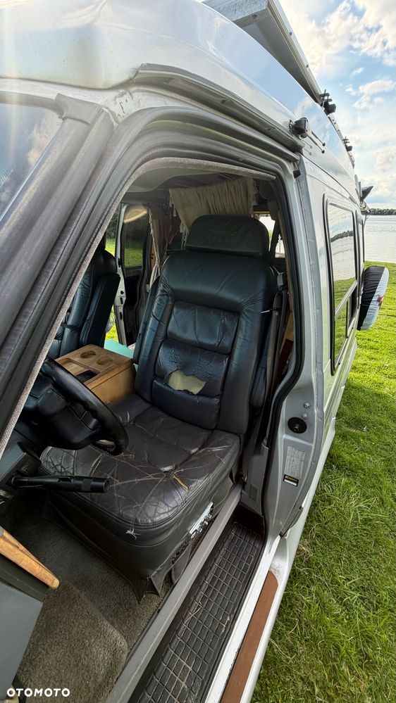 Chevrolet Astro - 12