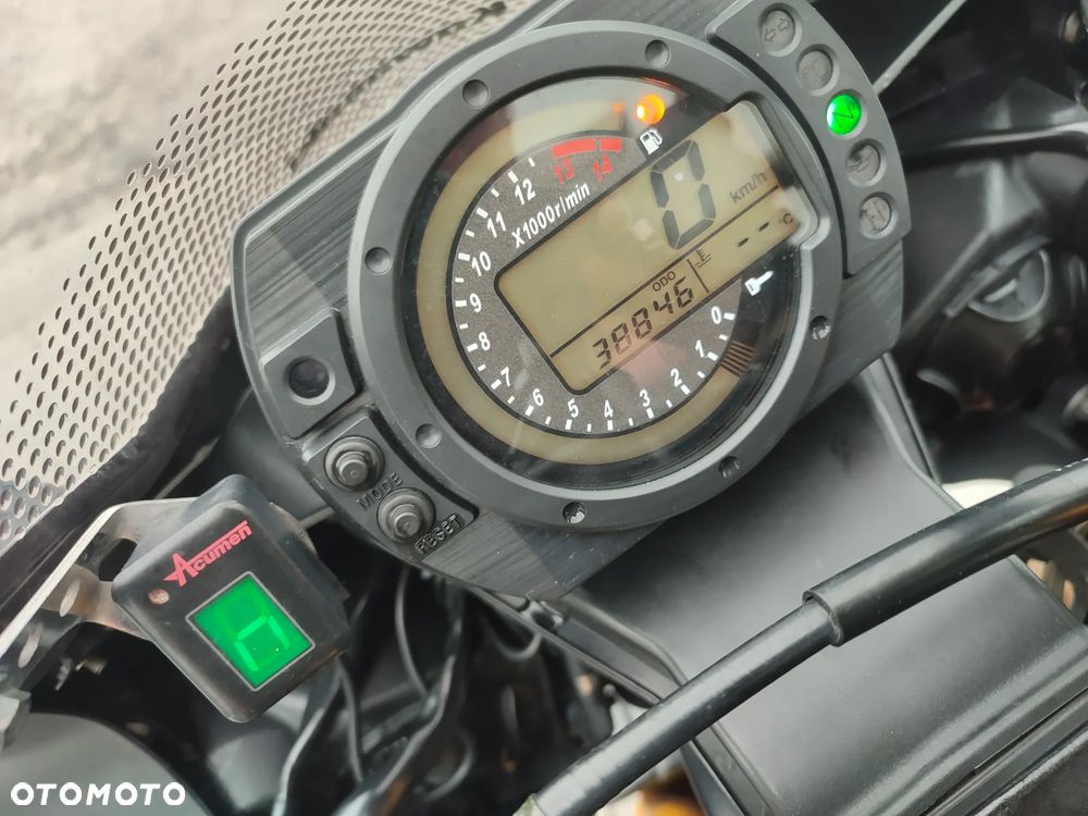 Kawasaki Ninja - 34