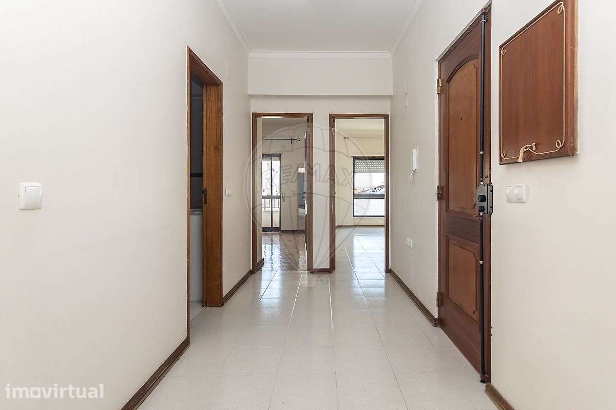 Apartamento T2 para arrendamento - Grande imagem: 4/27