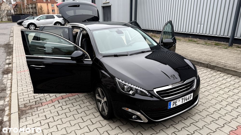 Peugeot 308 PureTech 130 GPF Black Edition - 33