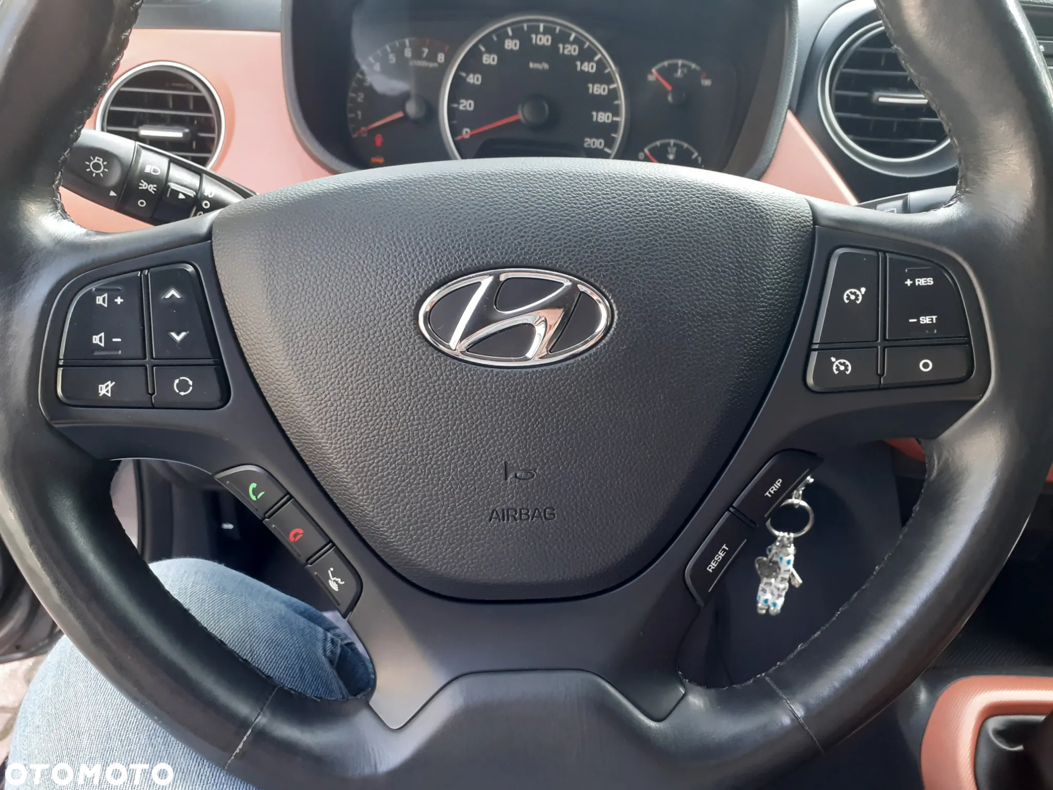 Hyundai i10 1.0 Premium - 9