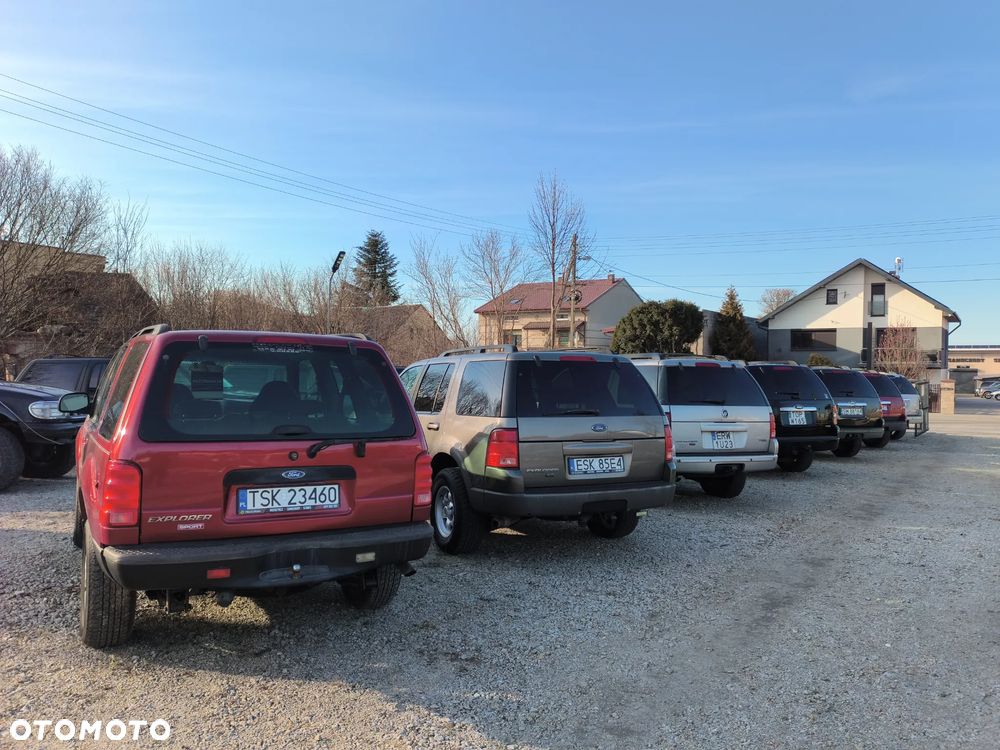 Ford Explorer 4.0 4WD - 22