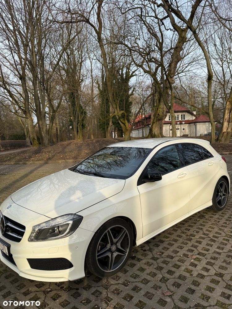 Mercedes-Benz Klasa A 250 7G-DCT SCORE - 4