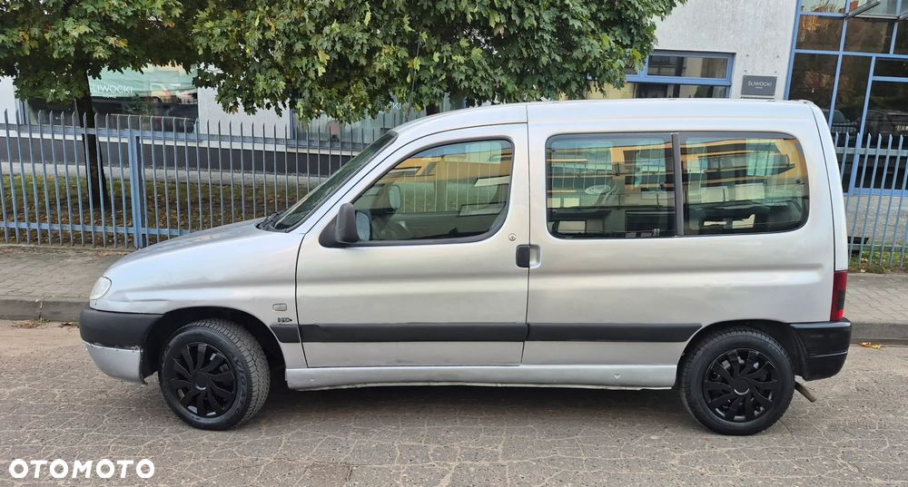 Peugeot Partner 2002 photo 4