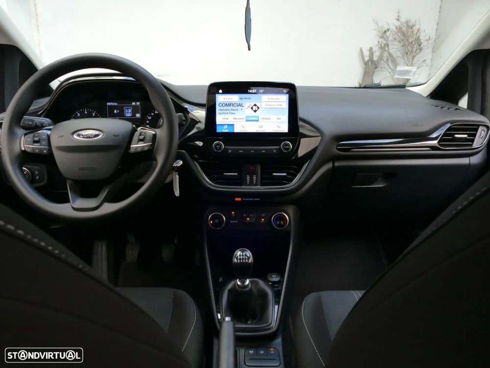 Ford Fiesta 1.0 EcoBoost Connected - 32