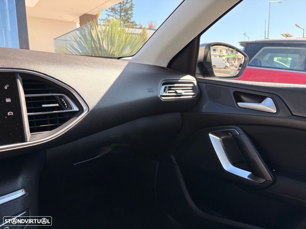 Peugeot 308 SW 1.5 BlueHDi Style - 35