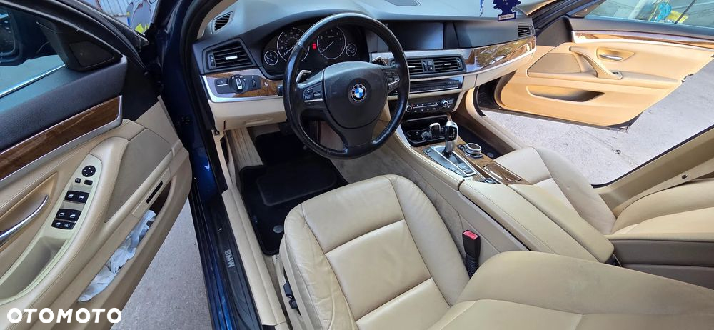 BMW Seria 5 535i xDrive - 21
