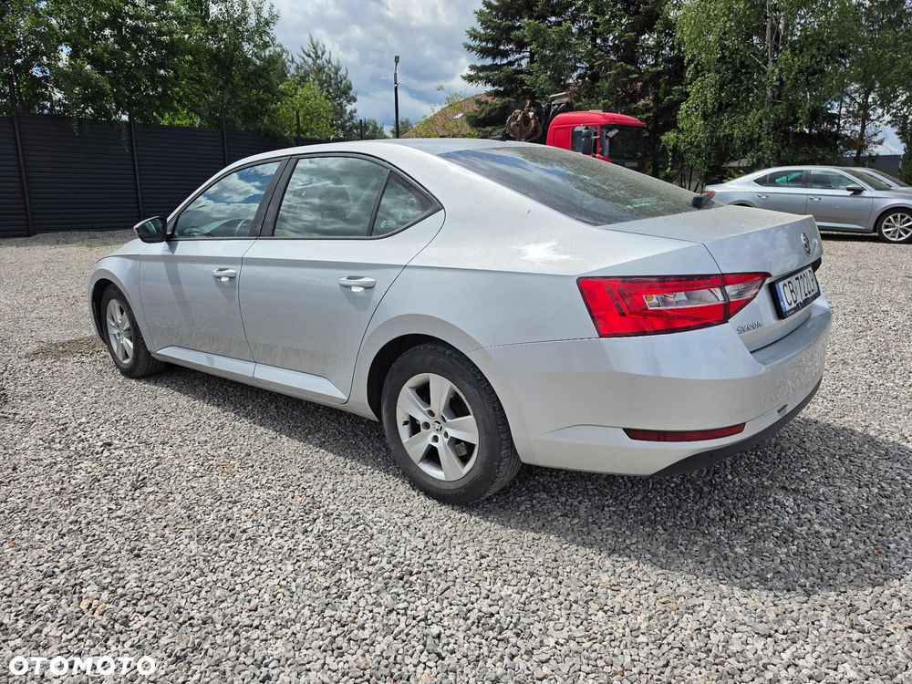Skoda Superb 1.4 TSI ACT Active - 3