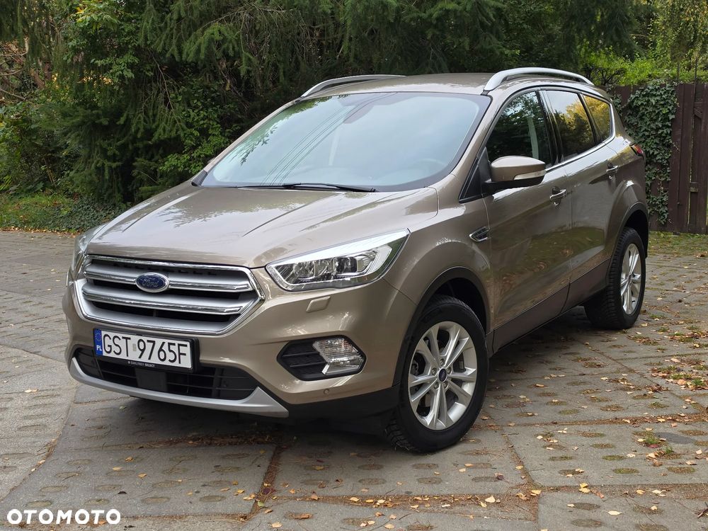 Ford Kuga 1.5 EcoBoost 2x4 Titanium - 40