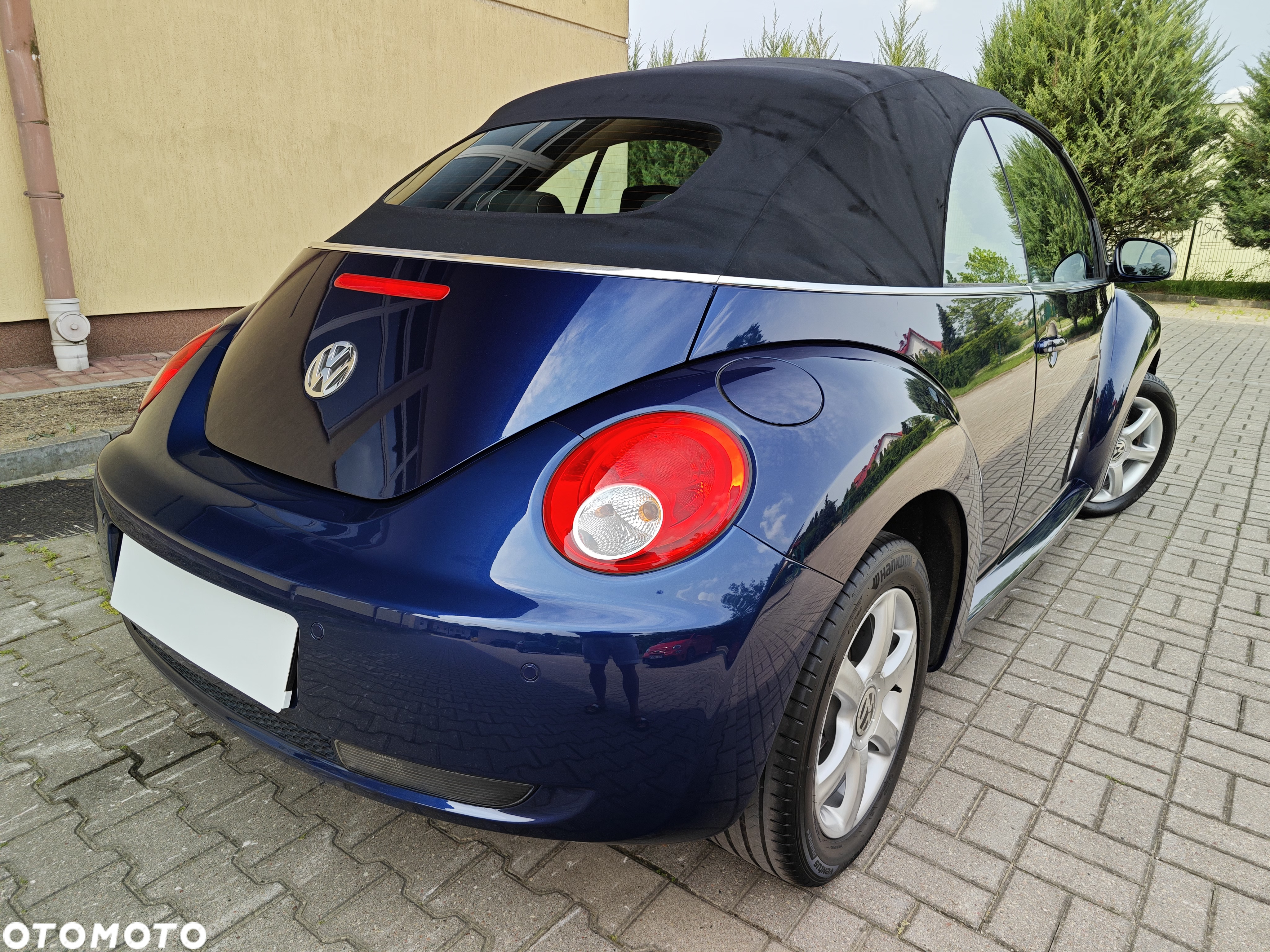 Volkswagen New Beetle Cabriolet 1.6 Freestyle - 2