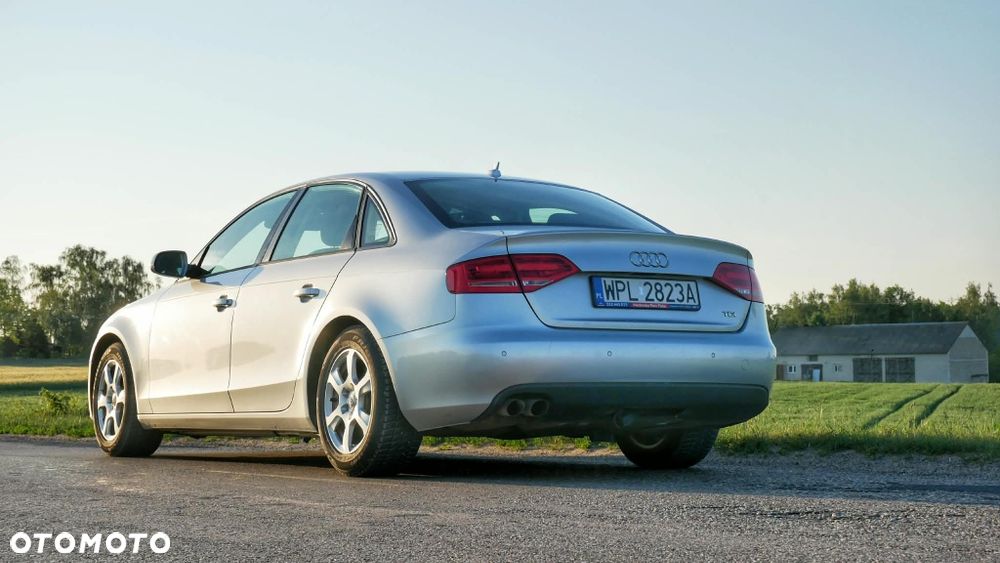 Audi A4 Limousine - 2
