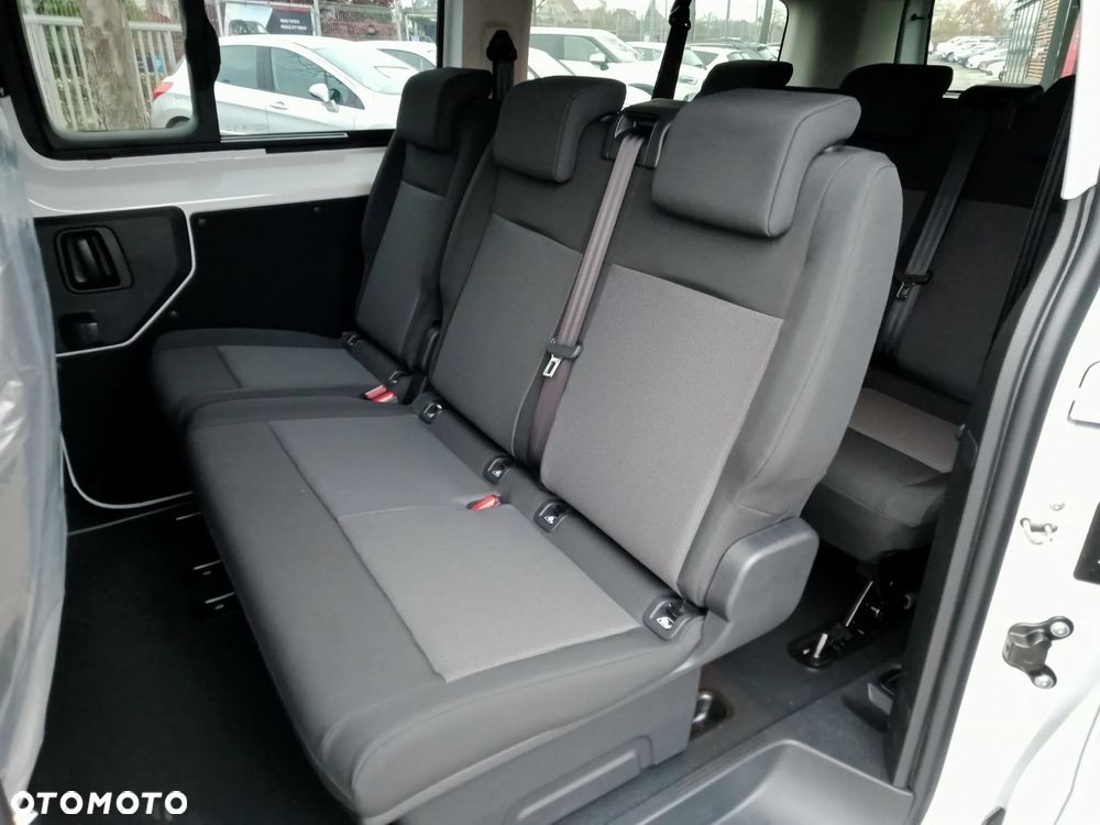 Toyota Proace Verso 2.0 D4-D Long Combi - 11